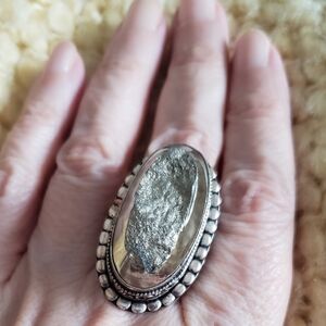 NWOT Apache Pyrite Ring Sz 7.5 Ornate Antique Style Silver Setting, Gold Chunk